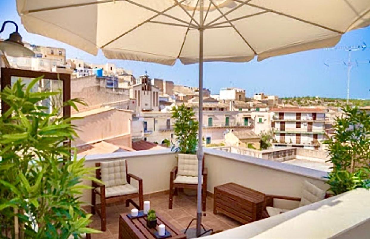 Micca Ospitalita Siciliana Bed & Breakfast Noto Luaran gambar